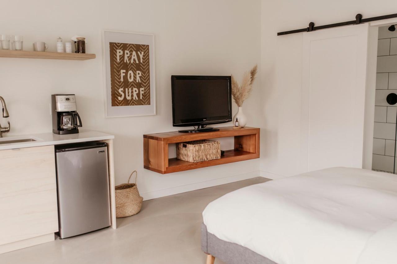 Drift West Coast Getaway Otel Ucluelet Dış mekan fotoğraf